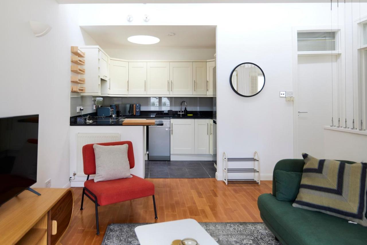 Apartamento The London Nest - Trendy 3Bdr House Exterior foto